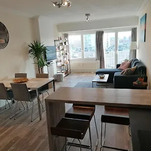 Vlak Aan Zee Appartement Oostende