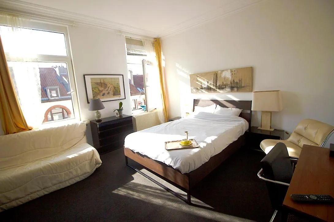 Handy Studio Close To Zaventem Airport Brussel