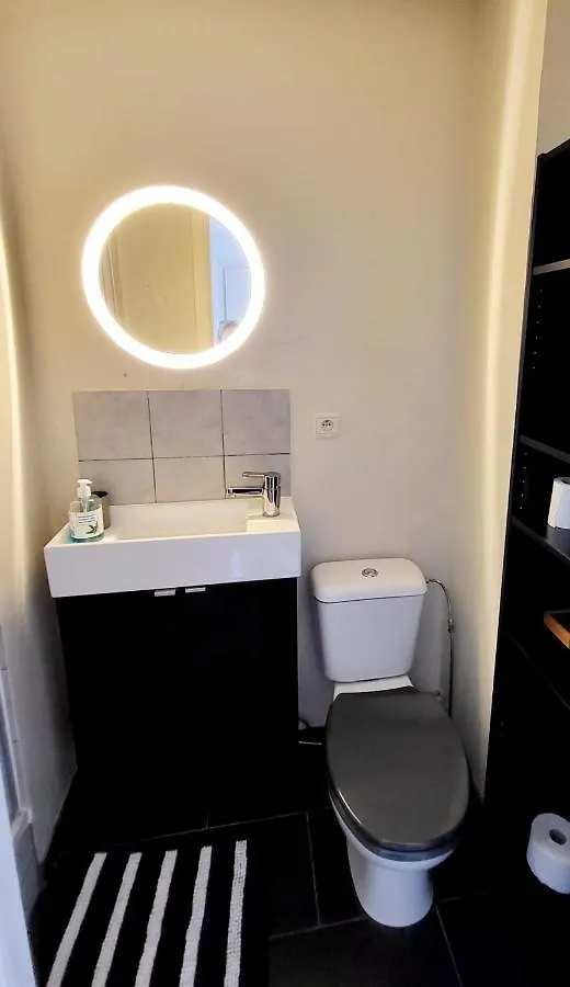 Handy Studio Close To Zaventem Airport Bruxelas